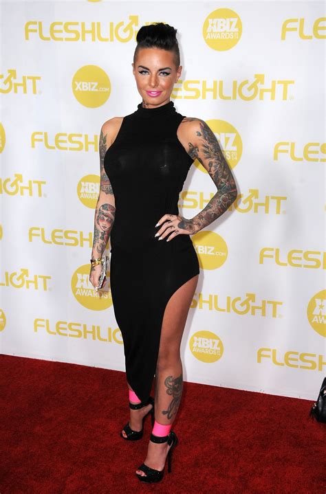 Christy Mack: Enjoy Jerking Off To This Porn Star 